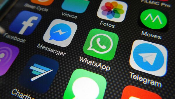 Whatsapp, Facebook Messenger, Telegram, Messages - Sputnik Грузия