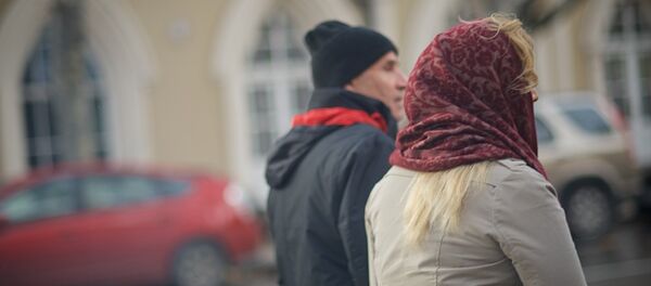 გამვლელები თბილისის ქუჩებში - Sputnik საქართველო