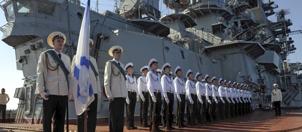 Заход ракетного крейсера Петр Великий в сирийский порт Тартус - Sputnik Грузия