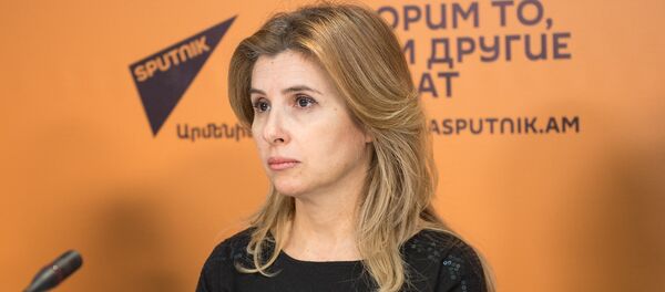 Марина Восканян на пресс-конференции Не умереть молодым Марина Восканян на пресс-конференции Не умереть молодым - Sputnik Грузия