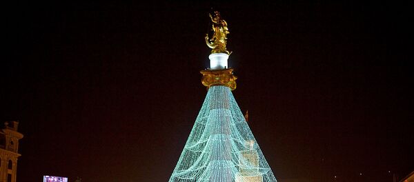 საახალწლოდ მორთული თავისუფლების მოედანი თბილისში - Sputnik საქართველო