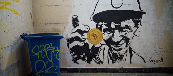 Стрит-арт в тбилисской подземке на тему майнинга и биткоина - Sputnik Грузия