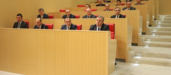 მთავრობის წევრები პარლამენტის სხდომაზე მთავრობის წევრები პარლამენტის სხდომაზე - Sputnik საქართველო