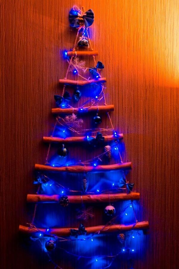 კედლის ნაძვის ხე კედლის ნაძვის ხე - Sputnik საქართველო