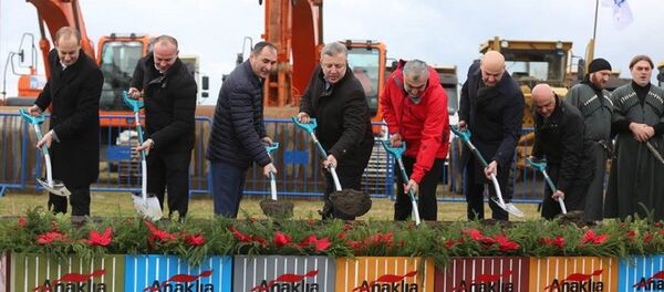 საქართველოს მთავრობის წევრები ანაკლიის პორტის გახსნის ცერემონიაზე საქართველოს მთავრობის წევრები ანაკლიის პორტის გახსნის ცერემონიაზე - Sputnik საქართველო