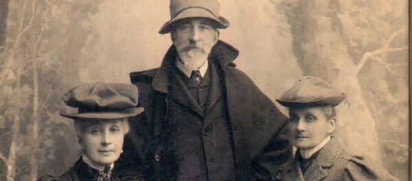 ბაბო შარვაშიძე, გიორგი შარვაშიძე და ელო ანდრეევსკაია-შარვაშიძე ბაბო შარვაშიძე, გიორგი შარვაშიძე და ელო ანდრეევსკაია-შარვაშიძე - Sputnik საქართველო