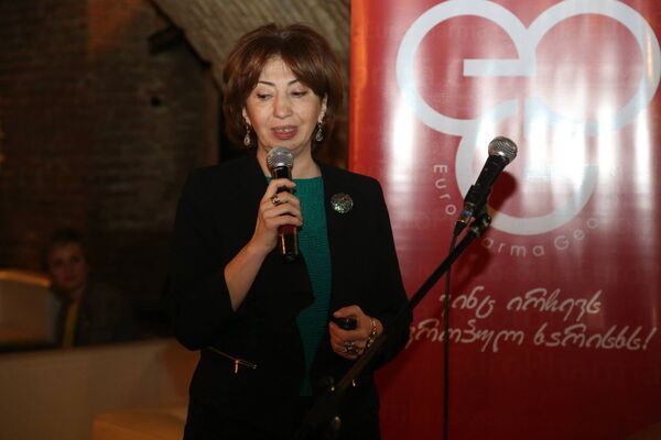 „ტემპერატურის დროს ცივი წყლით დაზელვა არ შეიძლება“ – როგორ მოვუაროთ ბავშვს ავადმყოფობისას - Sputnik საქართველო