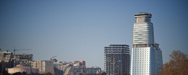 Вид на набережную Тбилиси и элитный комплекс King David Вид на набережную Тбилиси и элитный комплекс King David - Sputnik Грузия
