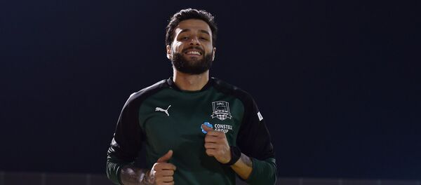 Полузащитник сборной Грузии по футболу Торнике Окриашвили Полузащитник сборной Грузии по футболу Торнике Окриашвили - Sputnik Грузия