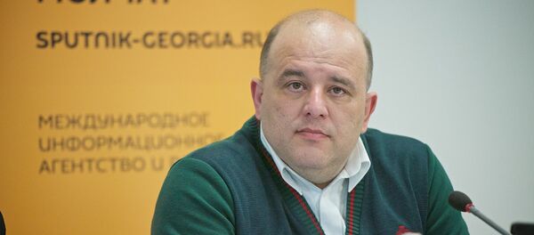 Политолог и эксперт Вахтанг Маисая Политолог и эксперт Вахтанг Маисая - Sputnik Грузия