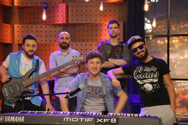 ჯგუფი რეზო და ბავშვები ჯგუფი რეზო და ბავშვები - Sputnik საქართველო