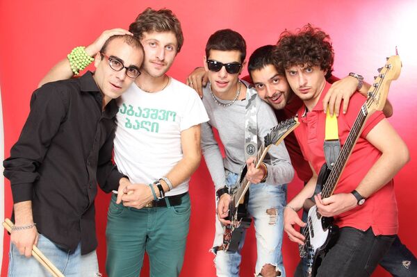 ჯგუფი რეზო და ბავშვები ჯგუფი რეზო და ბავშვები - Sputnik საქართველო