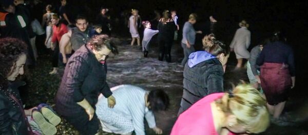 ნათლისღება – ზღვაში განბანვის რიტუალი - Sputnik საქართველო