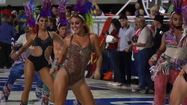 Традиционный карнавал начался в парагвайском городе Энкарнасьон - Sputnik Грузия
