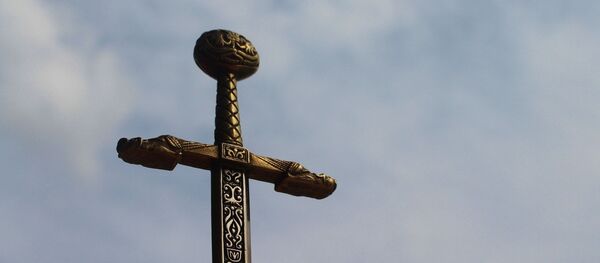 Меч на фоне неба - Sputnik Грузия