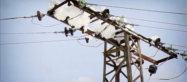 Высоковольтная линия электропередач зимой в высокогорном Хулойском районе Аджарии - Sputnik Грузия