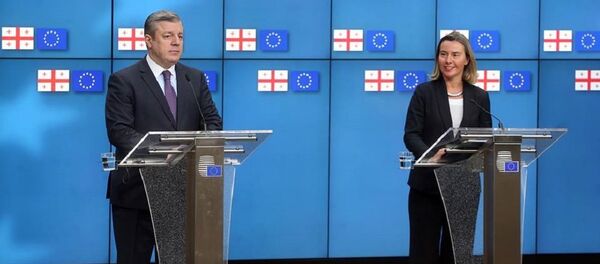 გიორგი კვირიკაშვილი და ფედერიკა მოგერინი გიორგი კვირიკაშვილი და ფედერიკა მოგერინი - Sputnik საქართველო