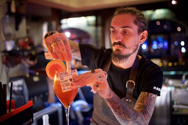 Бармен Бека - Sputnik Грузия