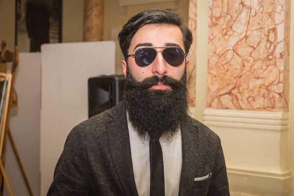 Целью конкурса было показать общественности, что носить усы и бороду – это не просто мода, но и часть грузинской культуры - Sputnik Грузия