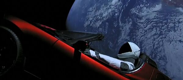 Tesla в космосе: как детище Маска запустили к Марсу - Sputnik Грузия