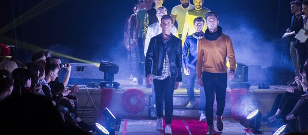 თბილისში საიუბილეო მეათე მამაკაცთა სილამაზის კონკურსი მისტერ ვალენტინი 2018 გაიმართა თბილისში საიუბილეო მეათე მამაკაცთა სილამაზის კონკურსი მისტერ ვალენტინი 2018 გაიმართა - Sputnik საქართველო