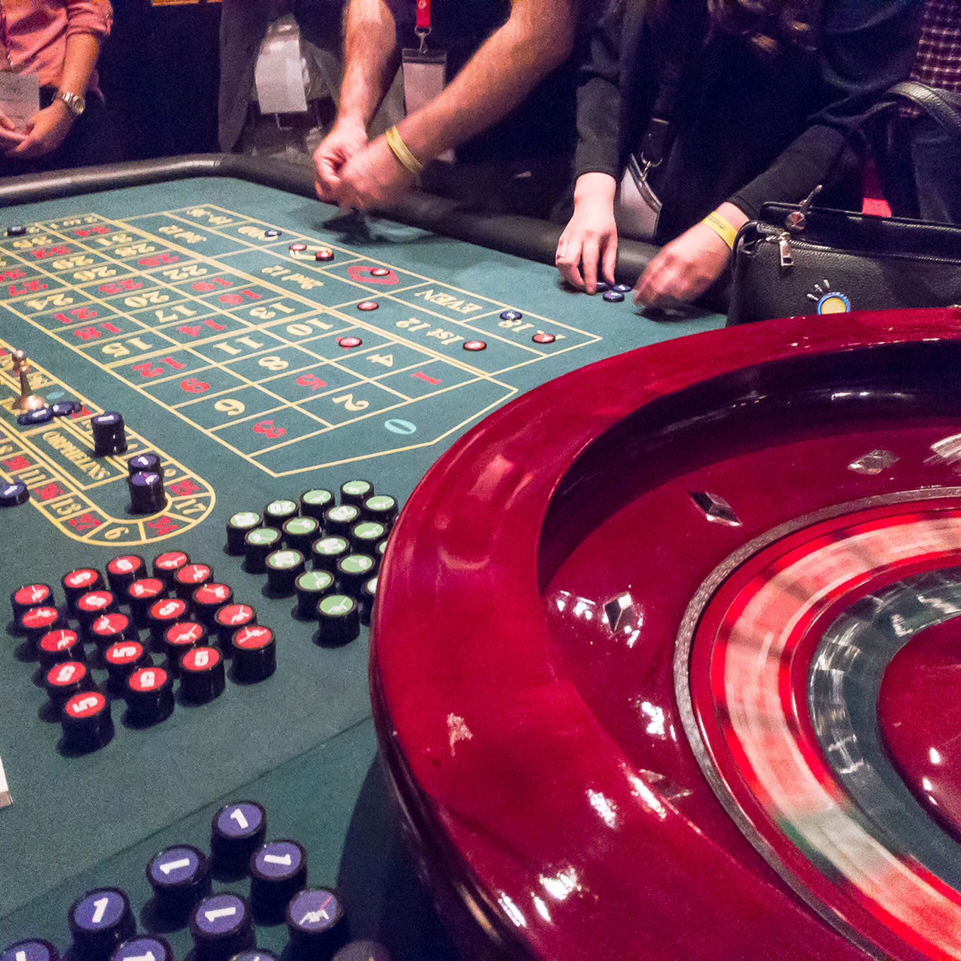 Закон о казино онлайн казино вулкан гранд зеркало деньги за регистрацию