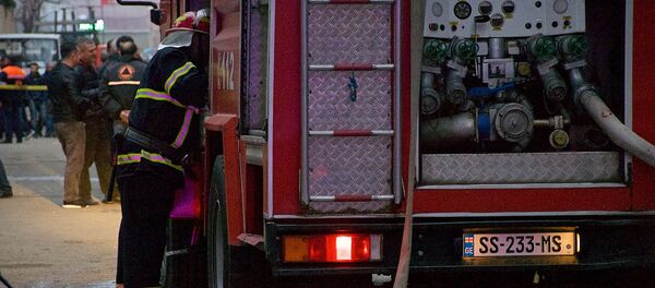 Пожарные на месте ЧП - Sputnik Грузия