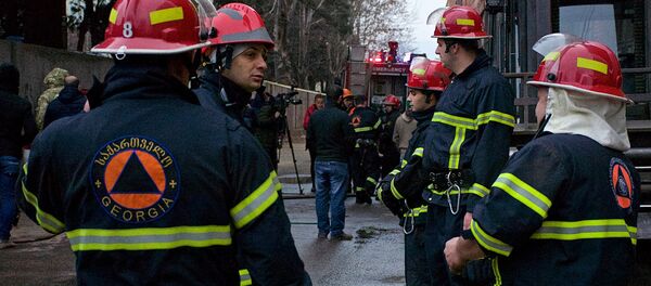 Пожарные на месте ЧП - Sputnik Грузия