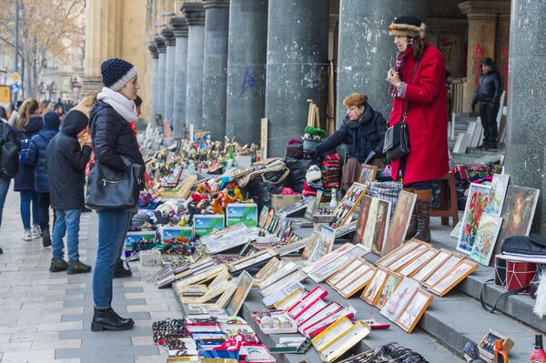 Как заводятся котики. Часть 2. Пломбир. Осторожно! Двери лифта закрываются! Везу