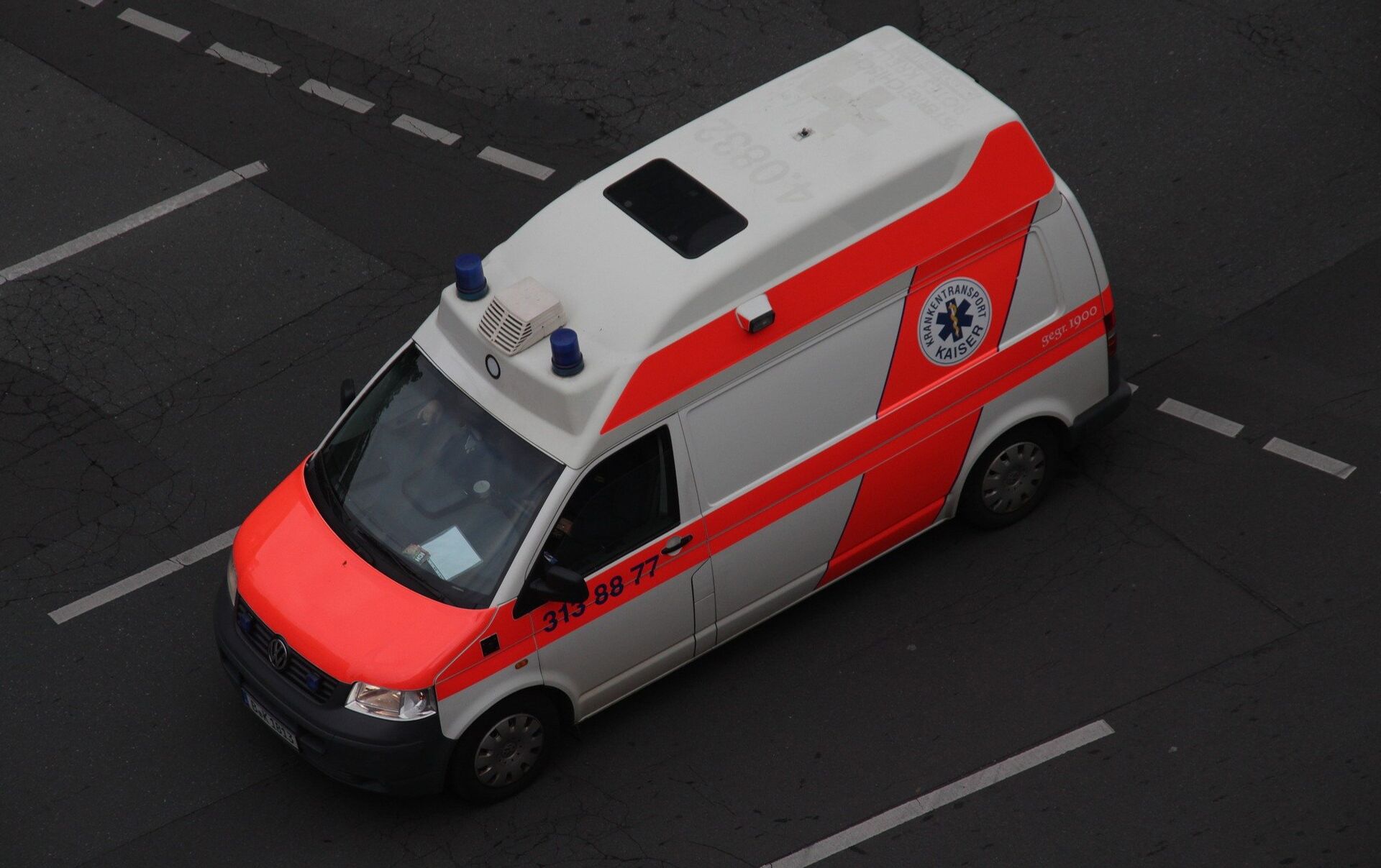 машина скорой помощи в германии