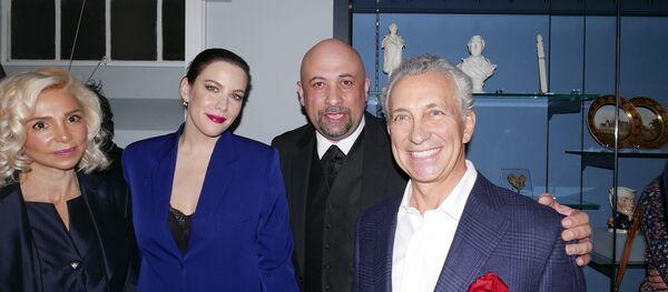 ლივ ტაილერი და გიორგი აგლაძე - Sputnik საქართველო