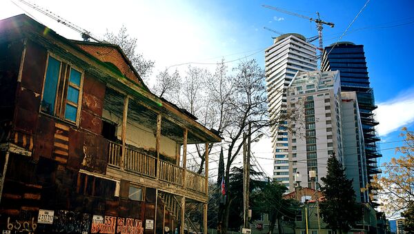 Район Ваке в Тбилиси - строительство нового высотного здания - Sputnik Грузия