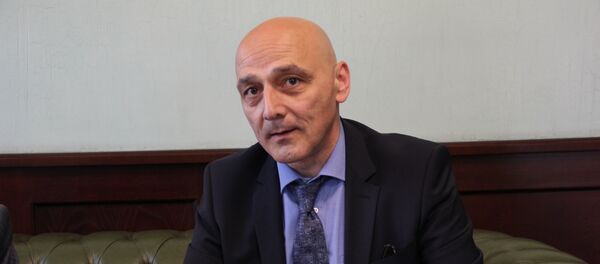 Лидер оппозиционной партии Картули даси Джонди Багатурия Лидер оппозиционной партии Картули даси Джонди Багатурия - Sputnik Грузия