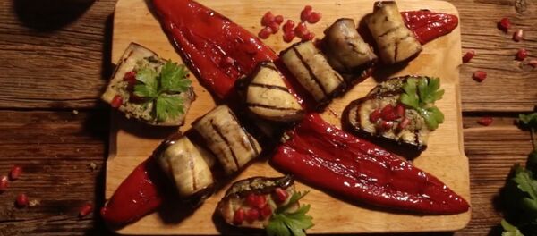 Вкусные рецепты: как приготовить пхали из баклажанов - Sputnik Грузия