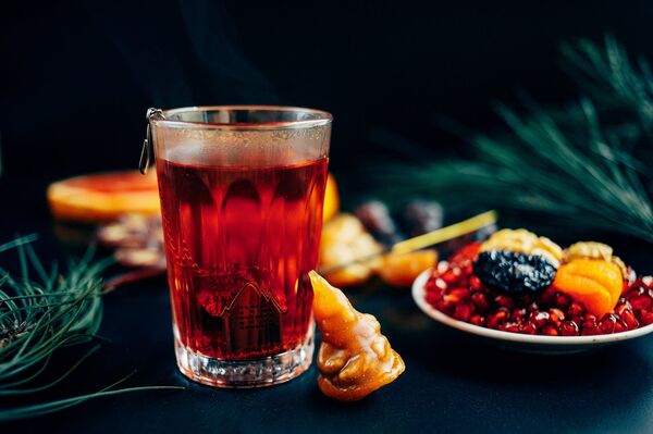 ჩურჩხელა ჩაისთან ერთად ჩურჩხელა ჩაისთან ერთად - Sputnik საქართველო