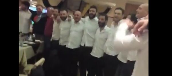 Грузинские регбисты запели после победы Грузинские регбисты запели после победы - Sputnik Грузия