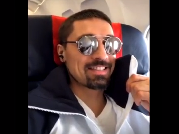 Улыбаемся и машем: артисты, приехавшие в Грузию работать в 2018 году - Sputnik Грузия