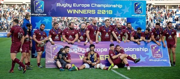 Игроки сборной Грузии празднуют победу в финале КЕН - Sputnik Грузия