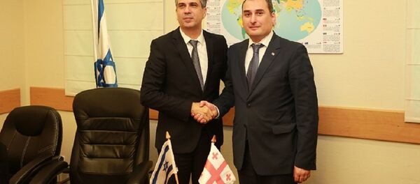 ელი კოენი და დიმიტრი ქუმსიშვილი ელი კოენი და დიმიტრი ქუმსიშვილი - Sputnik საქართველო