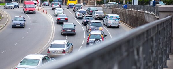 Машины на дорогах столицы - Sputnik Грузия