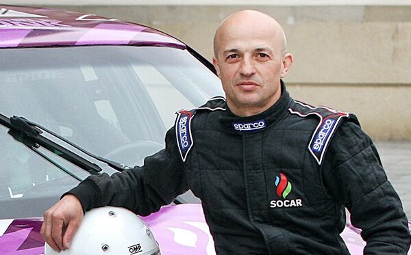 Советы грузинского автогонщика: как избежать аварий на дорогах  - Sputnik Грузия