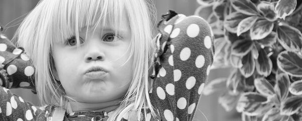 ნაწყენი ბავშვი ნაწყენი ბავშვი - Sputnik საქართველო