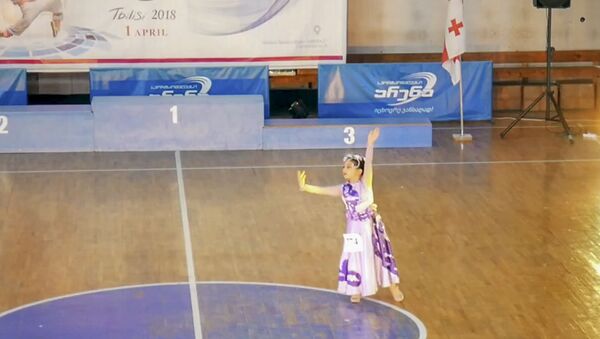 Мэри Акопян завоевала первое место на танцевальном конкурсе в Тбилиси - Sputnik Грузия