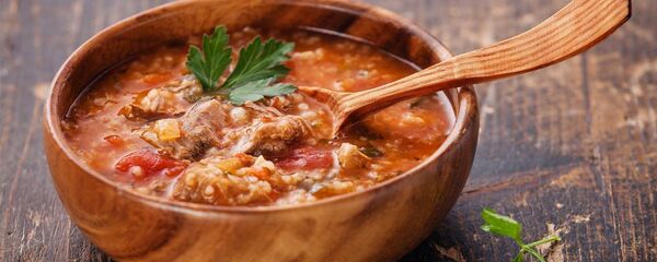 Традиционная грузинская кухня. Суп харчо - Sputnik Грузия