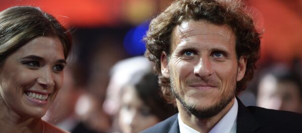 Лучший игрок мирового первенства 2010 года, экс-игрок национальной сборной Уругвая Диего Мартин Форлан Лучший игрок мирового первенства 2010 года, экс-игрок национальной сборной Уругвая Диего Мартин Форлан - Sputnik Грузия