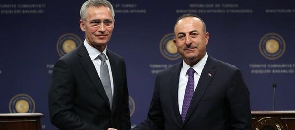 მევლუთ ჩავუშოღლუ და იენს სტოლტენბერგი მევლუთ ჩავუშოღლუ და იენს სტოლტენბერგი - Sputnik საქართველო