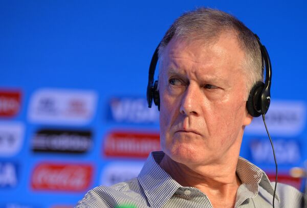 Легенда английского футбола, футболист Джеффри Херст на пресс-конференции в 2014 году - Sputnik Грузия