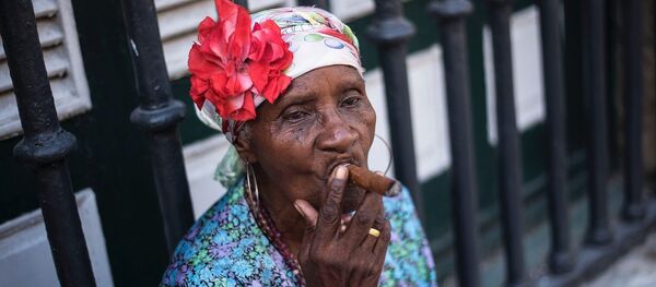 მწეველი ქალი მწეველი ქალი - Sputnik საქართველო