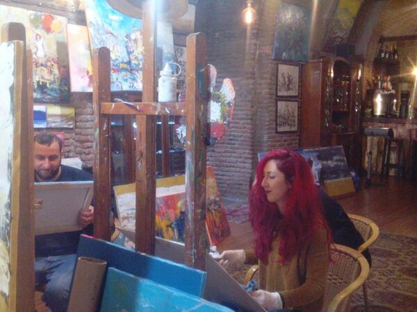 ხატვის დროს ხატვის დროს - Sputnik საქართველო