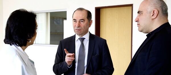 ზაზა სოფრომაძე ზაზა სოფრომაძე - Sputnik საქართველო